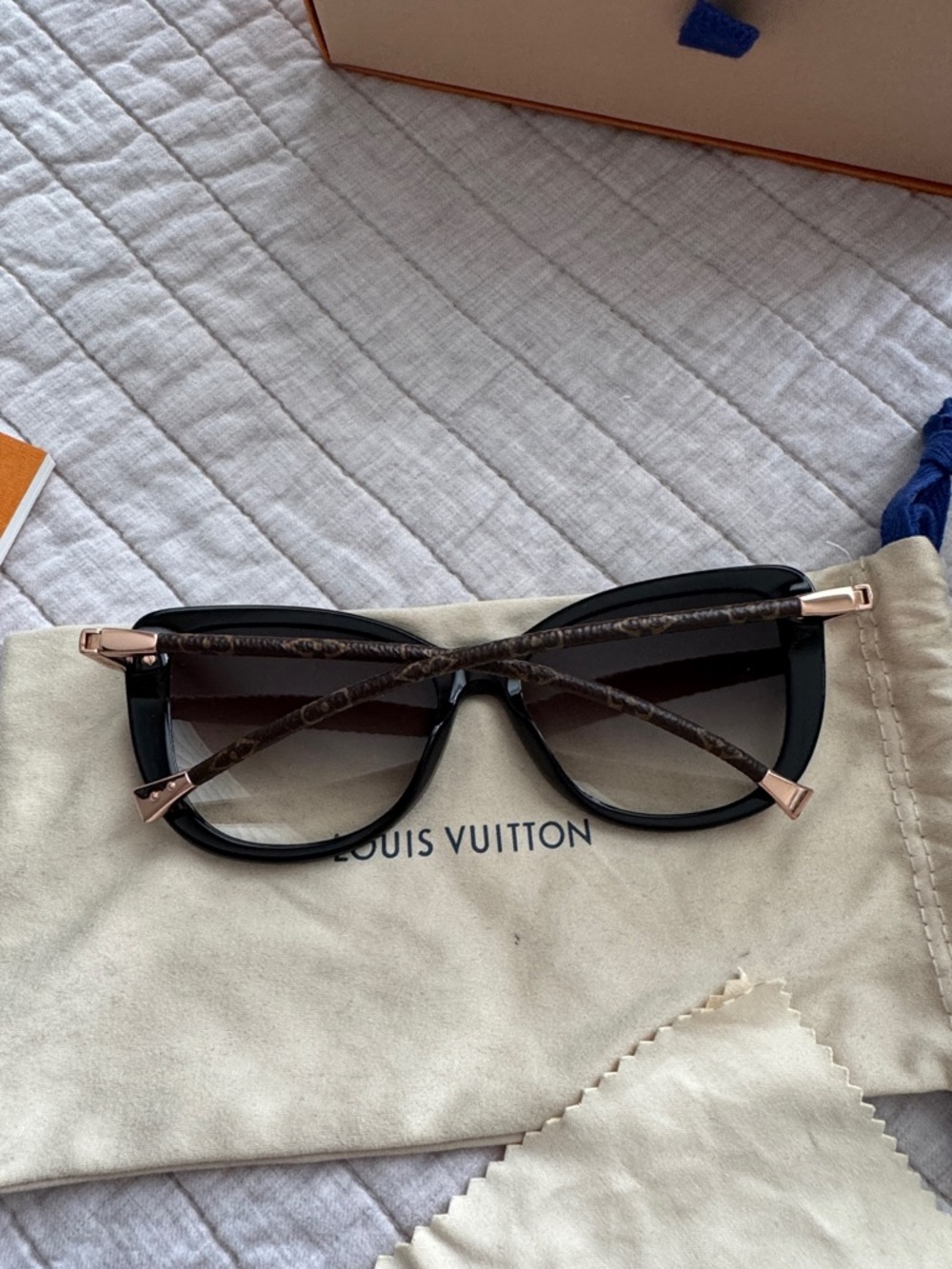Louis Vuitton Charlotte Sunglasses (Black Cat Eye Monogram Arms) - Picture 8 of 14
